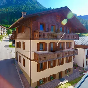 Hotel Ajarnola Locazioni Turist, Auronzo di Cadore